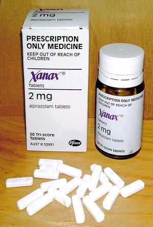 자낙스(알프라졸람) 2mg 삼각 정제