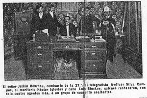 1905년 2월 11일 아르헨티나 잡지 Caras y Caretas에 실린 사진. 부에노스아이레스 경찰 27구역의 경찰서장 후리안 부르듀와 직원들. 급진당 혁명 후 며칠 후 촬영되었다.
