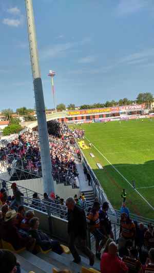 럭비 리그 팀, 카탈란 드래곤스의 스타드 질베르 브르튀