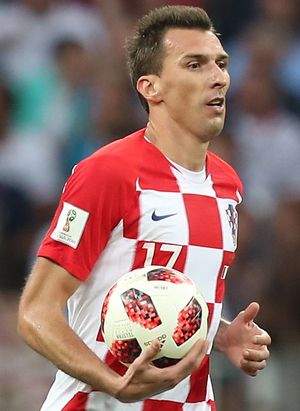 2018년 FIFA 월드컵 결승전에서 프랑스를 상대로 득점한 후의 만주키치