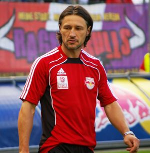 2011년 레드불 잘츠부르크 수석 코치 시절 코바치