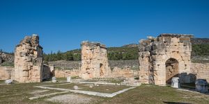 순교자 기념 건축물