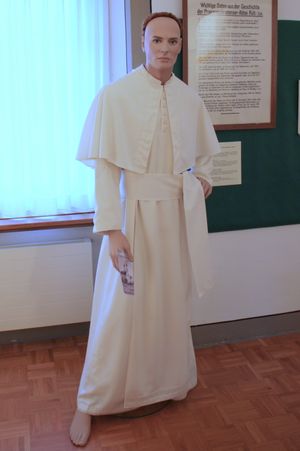 프레몽트레회 수도복, 옛 뤼티 수도원