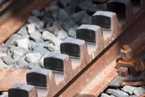 슈트룹 시스템 랙을 사용한 Panoramique des Domes의 랙 철도 선로