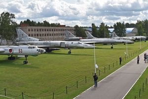 중앙 공군 박물관에 전시된 Tu-4부터 Tu-22M까지 여러 세대의 냉전 시대 투폴레프 폭격기