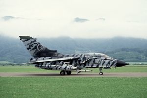 1997년 에어쇼를 위해 오스트리아에 도착한 토네이도 ECR