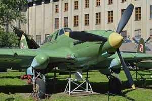 폴란드 바르샤바에 있는 일류신 Il-2 21호