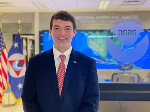 에이든 매호니 NHC