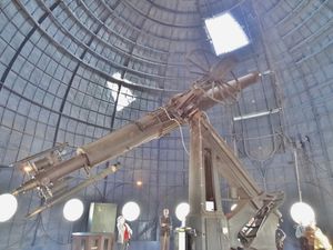 아라고 적도의 망원경 (구경 38cm/15인치)