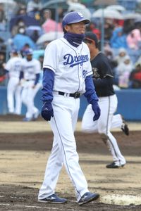 2군 내야 수비 주루 코치 시절(2019년 3월 17일, 나고야 구장에서)