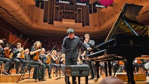 2024년 10월 25일 시드니 오페라 하우스에서 시드니 심포니 오케스트라와 함께 연주하는 츠지이 노부유키 (세키 nz 촬영)