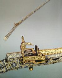 19세기 타르키 쿠미크 샴할의 소총, 뉴욕 메트로폴리탄 미술관