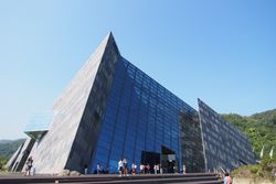 이란현립 란양박물관