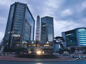 방코 인두스트리알}} 금융센터