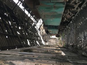 트리폴리 기차역의 녹슨 차량