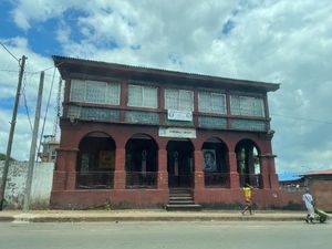 대통령 로버츠의 아슈문 거리 저택