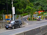 로스 초로스 입구