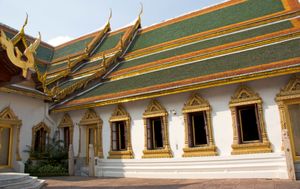 프라 틴낭 아마린 위닛차이 외관