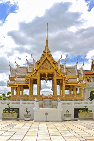 프라 티낭 아폰 피목 프라삿