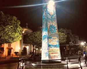 도미니카 공화국 코투이, 교회와 오벨리스크