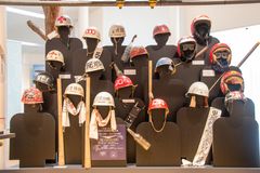 투쟁에서 신좌익 정파와 반대 동맹원이 사용한 장비(나리타 공항 하늘과 대지의 역사관 전시)