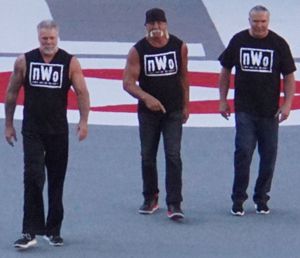 nWo(케빈 내시, 헐리우드 호건, 스콧 홀)는 시청률 성공에 크게 기여했다