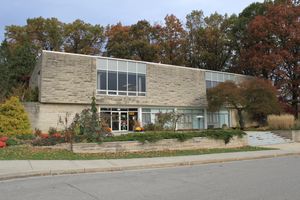 히든 레이크 가든 방문자 센터