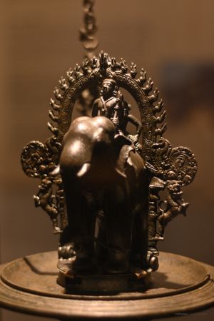 콜롬보 국립 박물관의 데디가마 코끼리 등