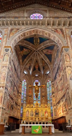 아뇰로 가디의 프레스코화 연작, 제대, 십자가