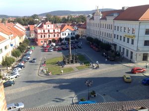 알쇼보 광장의 마리아 기둥