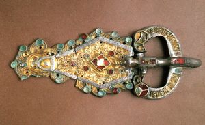 동고트족 허리띠 버클, 파비아 시립 박물관