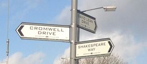 셰퍼턴 스튜디오의 간판