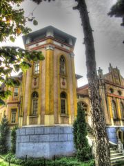 할림 베이 드랄라의 집. 사회주의 유고슬라비아 정권 하에 몰수되어 의료 시설로 전환됨