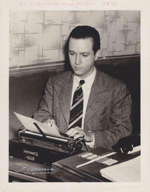 1941년. 25세의 나이로 국회 최연소 의원으로 선출된 라파엘 칼데라.