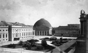 오페라하우스 광장, 1880년경