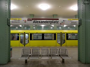 알렉산더 광장 U-반역