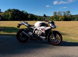 2014 BMW S1000R
