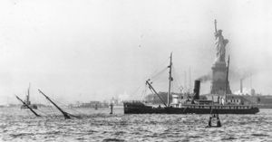 뉴욕항에서 침몰한 배에 대한 주의를 촉구하기 위해 설치된 부이