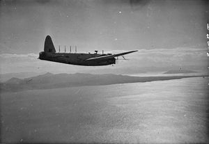 1942년 6월부터 연안 부대에 배치된 ASV 레이더 장착 비커스 웰링턴