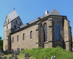 성 페터 투 지부르크 교회(St. Peter zu Syburg)