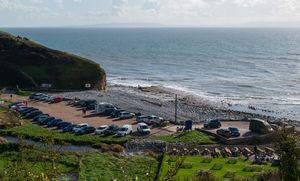 글러모건 해안의 배리 근처 Llanwit Major에서 남쪽으로 바라본 브리스틀 해협