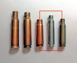 소총탄 탄피: (왼쪽부터) 7.62×54mmR, 7.62×51mm NATO, 7.62×39mm, 5.56×45mm NATO, 5.45×39mm