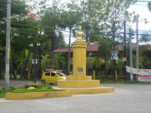 황금 타라 복제상. 부투안 국립 박물관에서 유사 유물을 볼 수 있다.