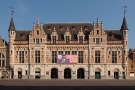 쇼부르크플레인에 있는 시립극장