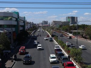 자로 서부 우회 도로 (베니그노 아퀴노 애비뉴).