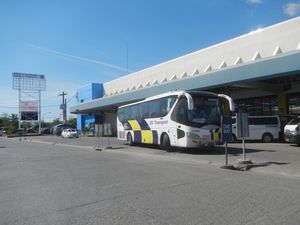 카바나투안 시 중앙 버스터미널 하역장