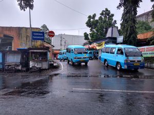 살라티가 타만사리 안꼿 터미널