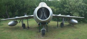 MiG-15의 전면