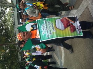 2013년 1월 인민봉기집회(Himpunan Kebangkitan Rakyat)에서 불공정한 정부 정책 철회를 요구하는 PAS 지지자의 모습