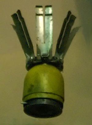 미국 베트남 전쟁 시대 BLU-3 집속탄